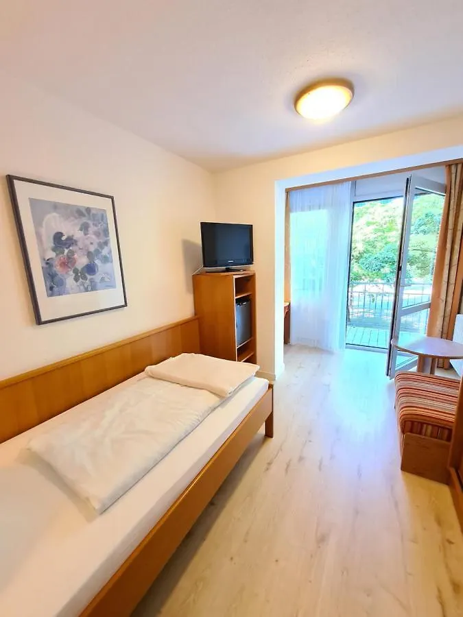 Ξενοδοχείο Thermenhotel Tannenhof - Ihr Wohlfuehl-Hotel Bad Füssing