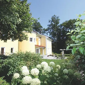 Haus Hildegunde ** Bad Füssing